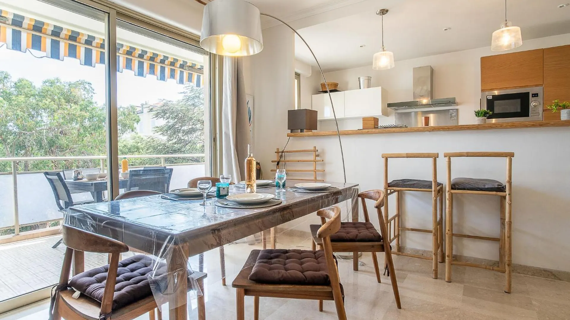 Apartment Les Aliscamps By Interhome Cannes